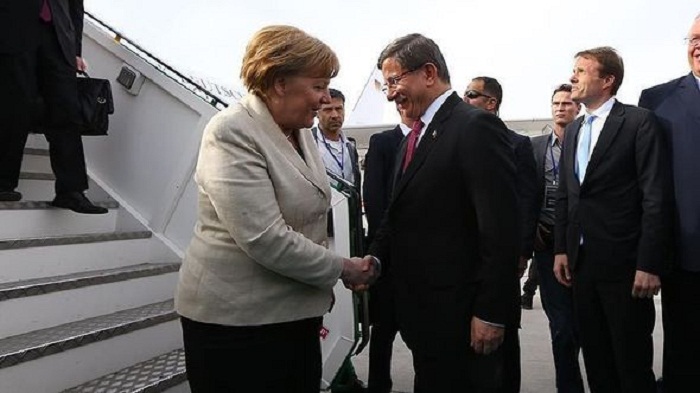 Merkel Türkiyə ilə Suriya sərhədində - FOTOLAR